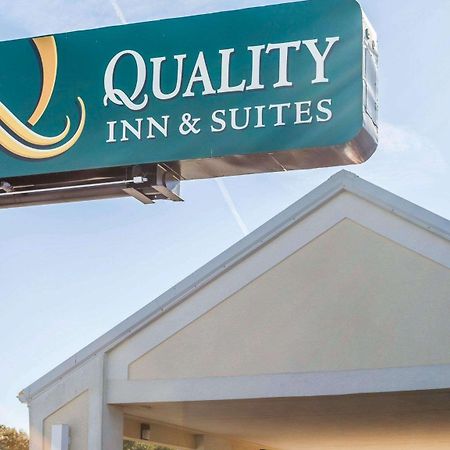 Quality Inn & Suites Jasper Buitenkant foto
