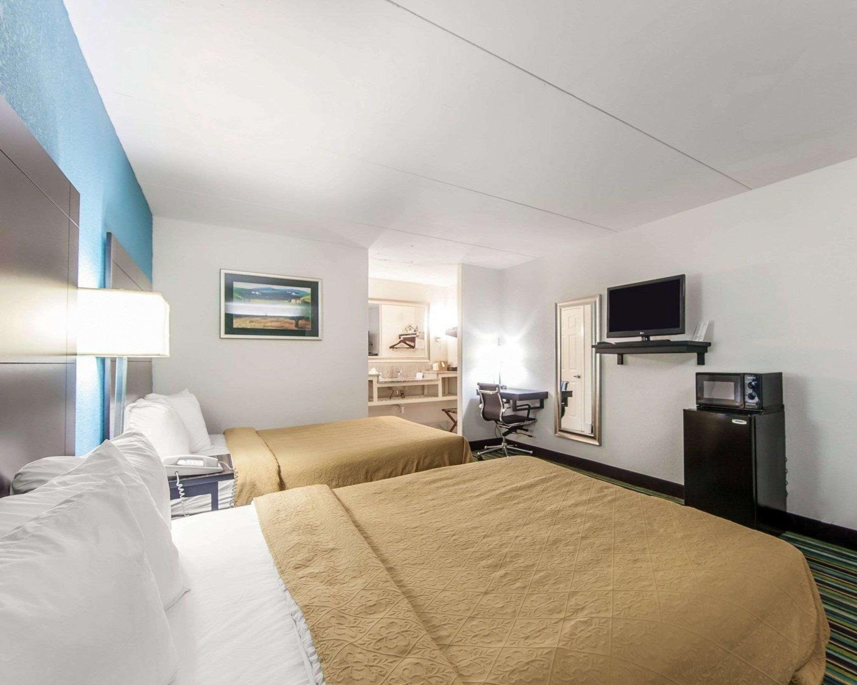 Quality Inn & Suites Jasper Buitenkant foto