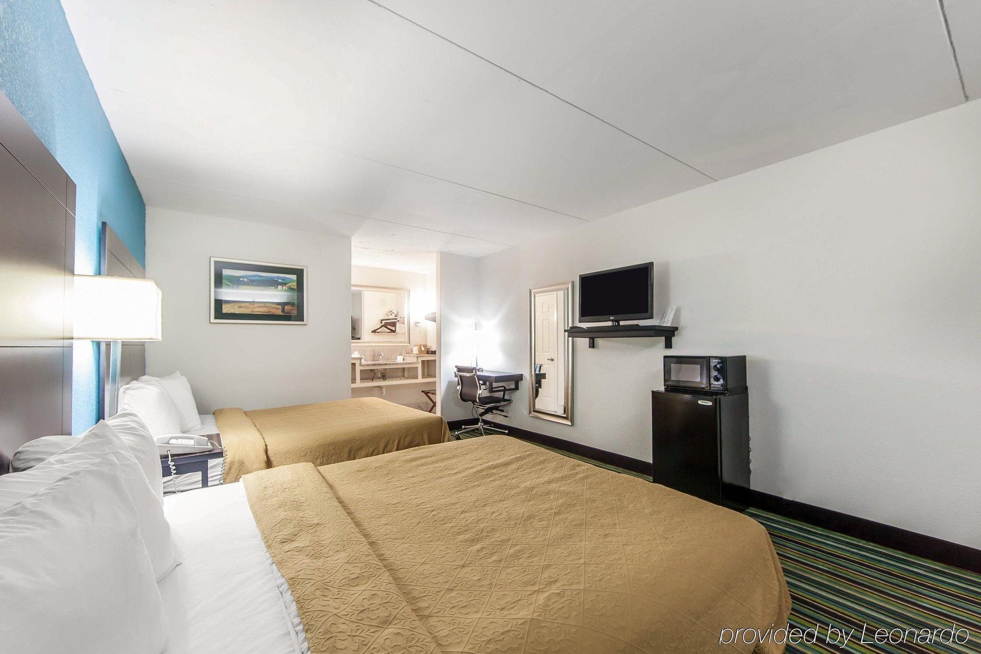 Quality Inn & Suites Jasper Buitenkant foto
