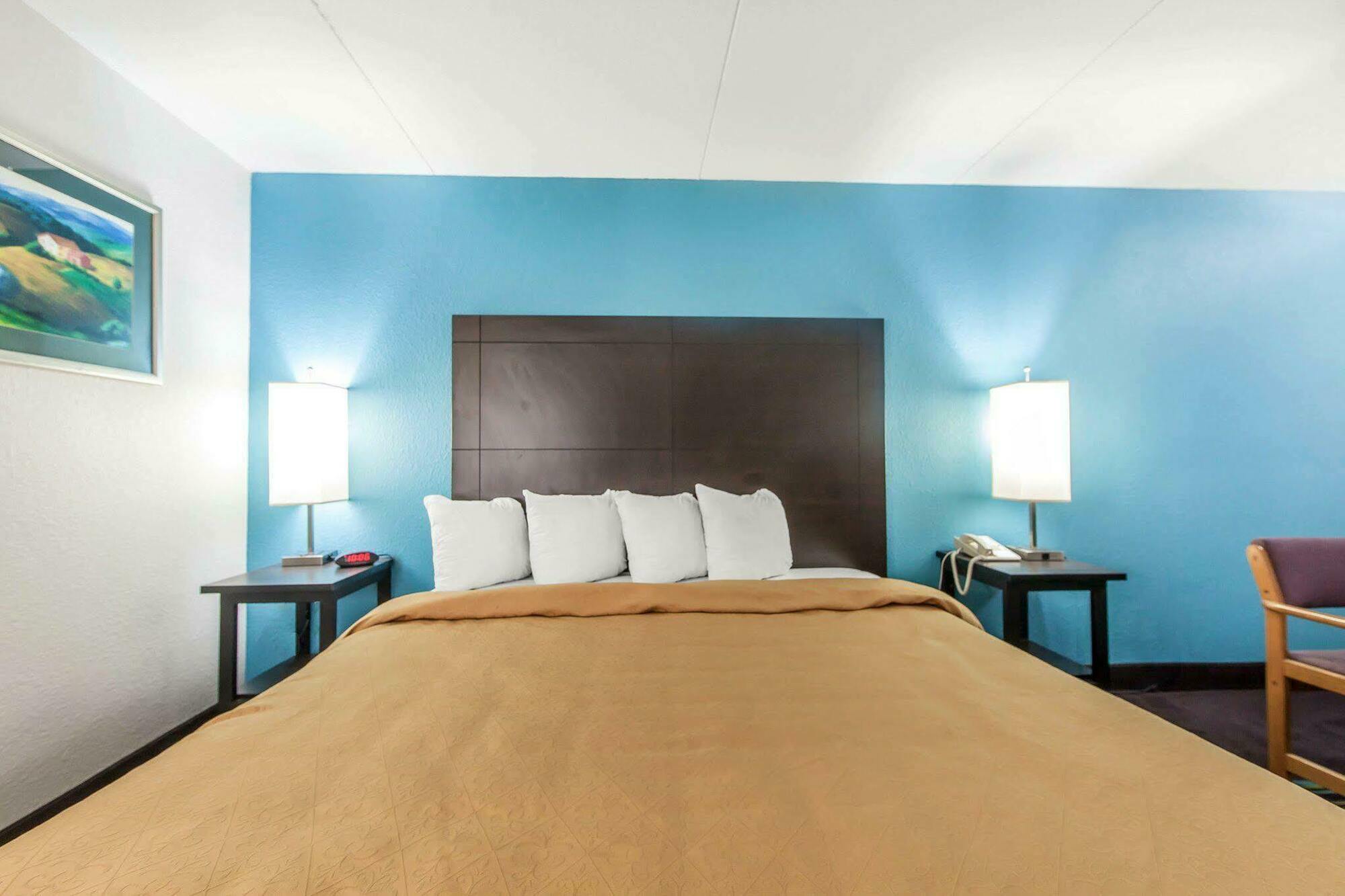 Quality Inn & Suites Jasper Buitenkant foto